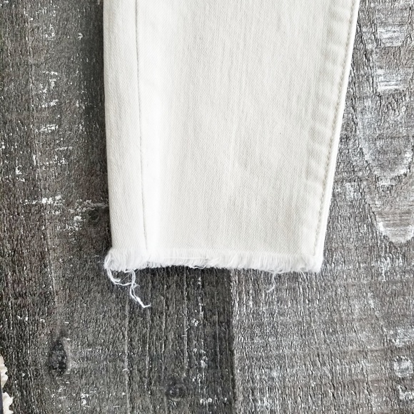 American Eagle | Distressed Denim Jeggings - Picture 7 of 8